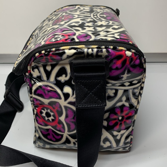 Vera Bradley Insulated Lunch Bag Scroll Medallion Print - Picture 2 of 7